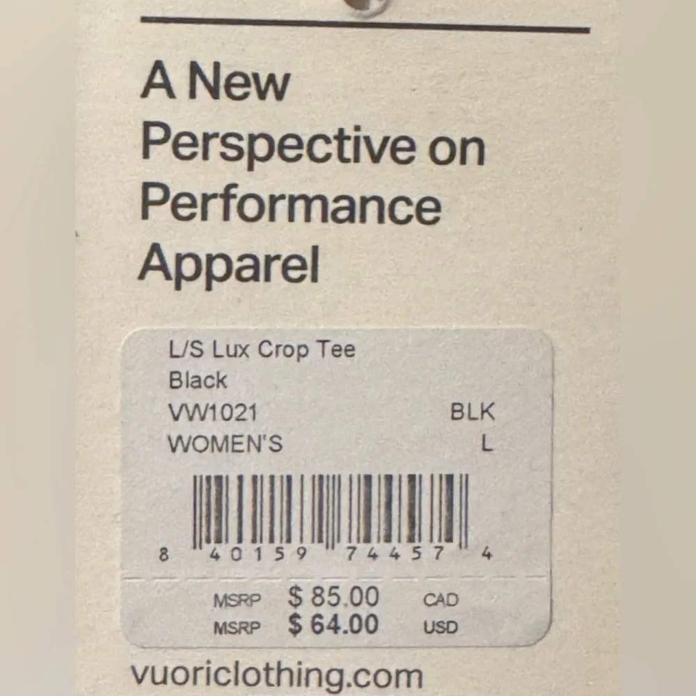 Vuori Lux Crop Tee - Picture 3 of 3